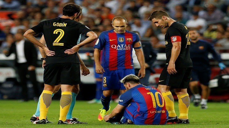 برشلونة يكشف عن مدة غياب ميسي