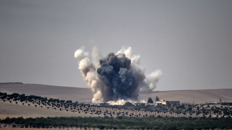 مقتل 20 مدنيا بغارة للتحالف في ريف حلب الشرقي