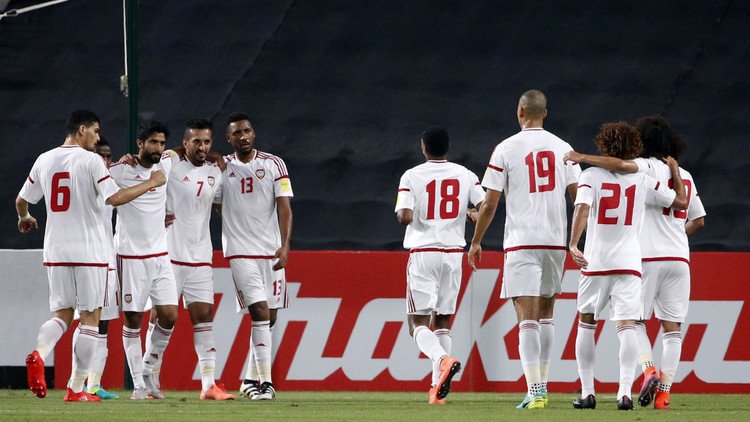 الأبيض الإماراتي يجهز على ضيفه التايلاندي