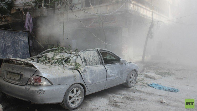 حلب: مقتل عائلة في قصف للمسلحين والجيش يتقدم في الأحياء الشرقية للمدينة