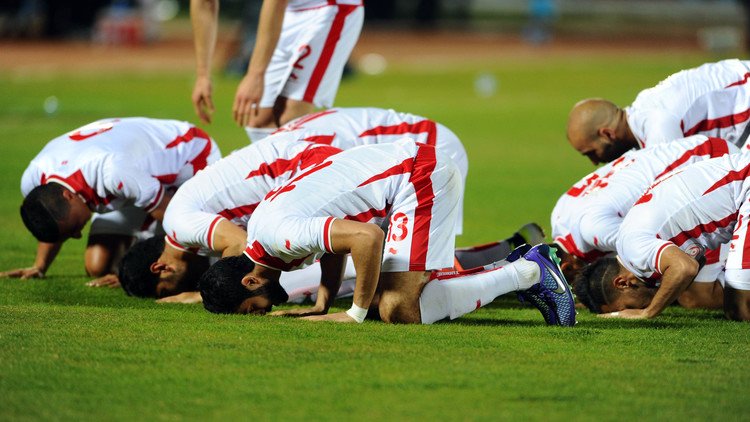 نسور قرطاج تنقض على فيلة غينيا