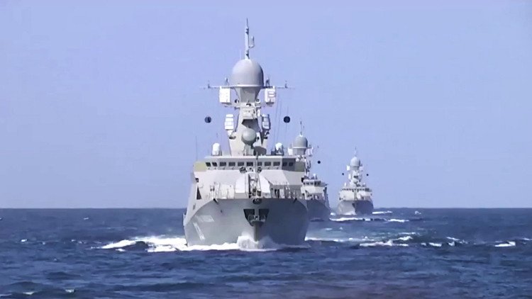 الجيش السوري يعلق على إنشاء قاعدة بحرية روسية في طرطوس