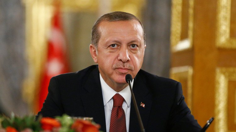 أردوغان يهدد واشنطن بـ"خطوات حازمة"