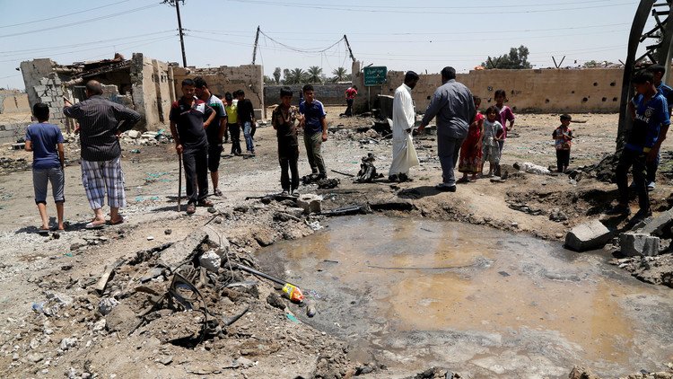 مقتل 3 أشخاص بتفجيرين في بغداد