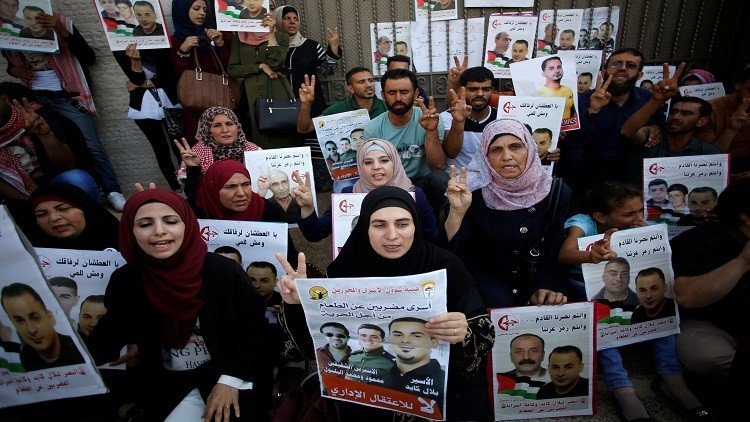 الجيش الإسرائيلي يعتقل 22 فلسطينيا 