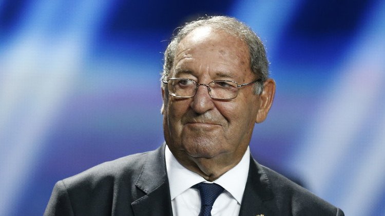 انتخاب خينتو رئيسا فخريا جديدا لريال مدريد 