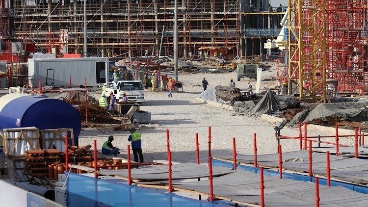 قطر تخفف القيود على استقدام العمالة الأجنبية