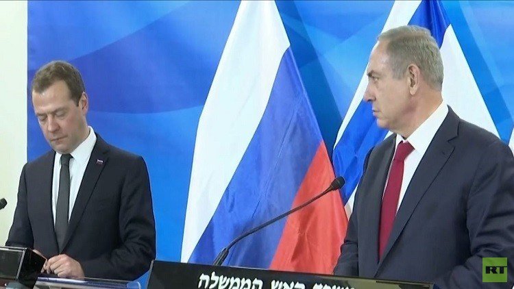 مدفيديف: تواجه روسيا وإسرائيل تحديات مشتركة