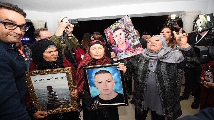 ضحايا الاستبداد في تونس يفضُّون أسرار "الحقبة السوداء"