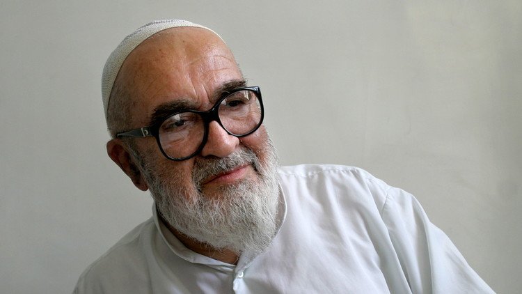 السجن 21 عاما لنجل آية الله منتظري في إيران 
