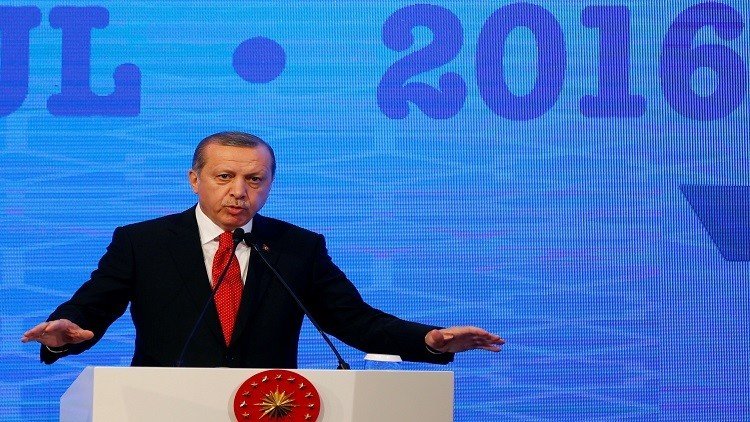 أردوغان يدعو الأتراك لدعم الليرة 