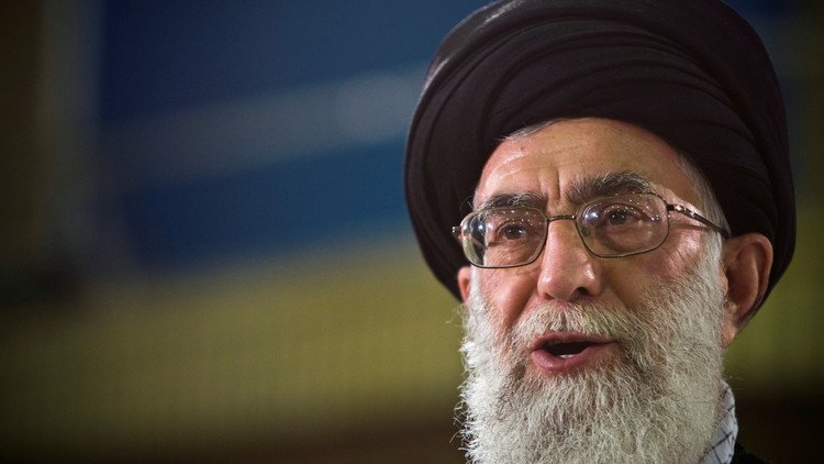 خامنئي يوضح ما تفعله إيران في سوريا