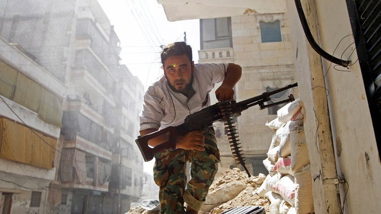 تنفيذ اتفاق وقف إطلاق النار في حلب يدخل حيز التنفيذ ليلا وخروج المسلحين صباح الخميس 