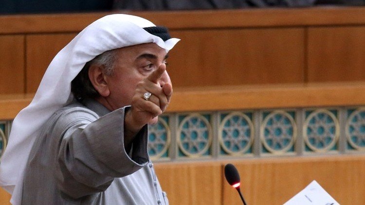 أحكام السجن بحق النائب الكويتي دشتي تصل إلى 42 عاما ونصف
