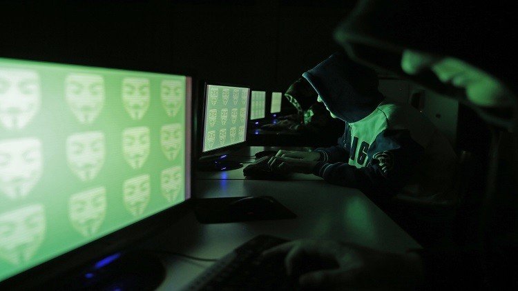 السعودية تتسلح ذاتيا للحرب الإلكترونية
