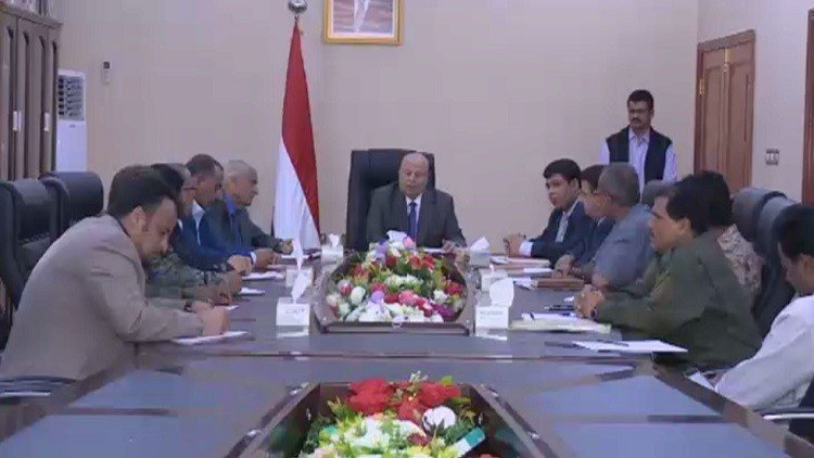 هادي ينتقد الدور الأمريكي في اليمن