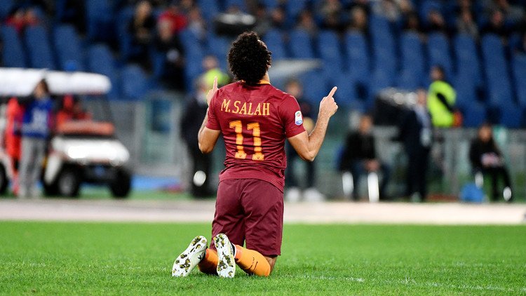 فيديو.. الفرعون محمد صلاح أفضل لاعب عربي