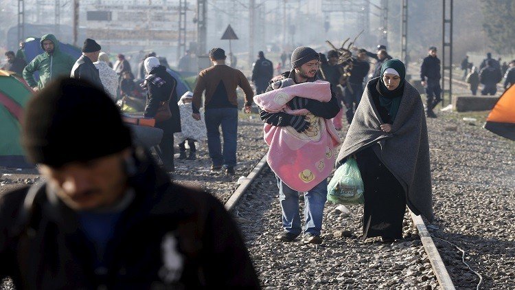 مهرب يترك لاجئين في درجة حرارة 20 تحت الصفر
