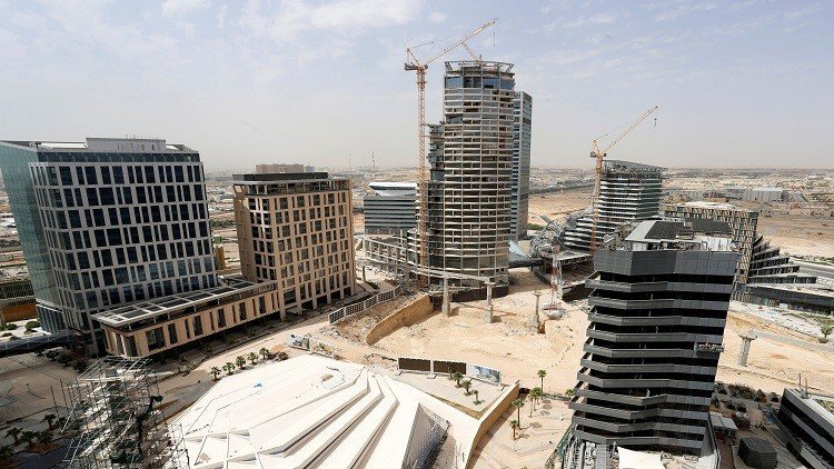 ضربة جديدة لقطاع الإنشاءات في السعودية 