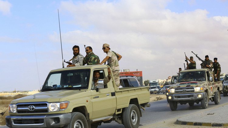 تحطم مقاتلة تابعة لقوات حفتر في بنغازي