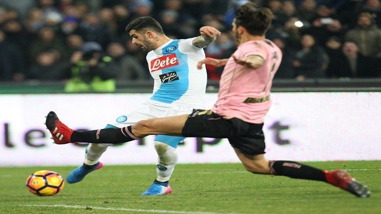 نابولي يسقط في فخ التعادل أمام باليرمو بـ"الكالتشيو"