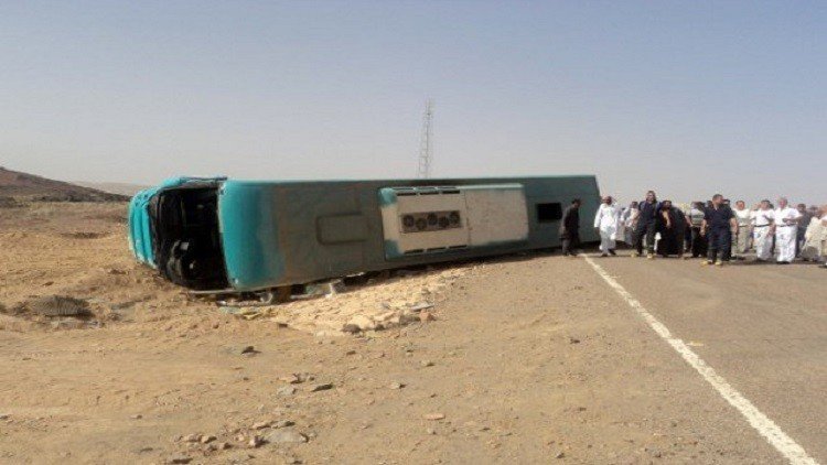 مصرع 7 طلاب بانقلاب حافلة في سيناء المصرية