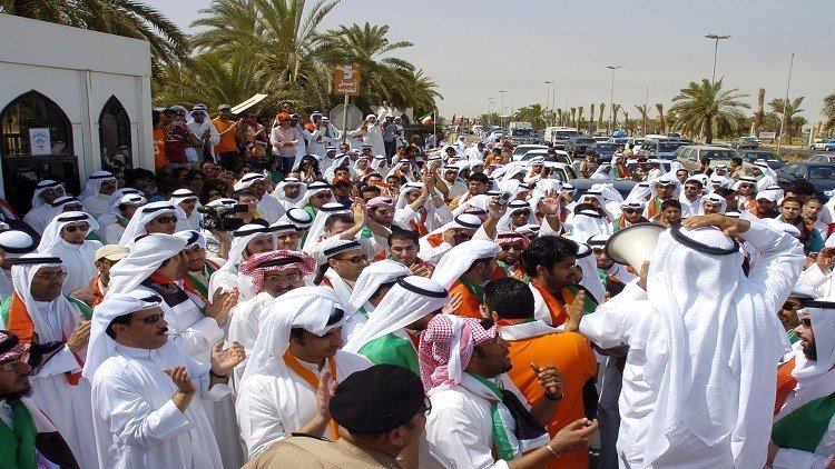 البرلمان الكويتي يرفع الحصانة عن 3 نواب