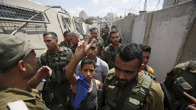 تزايد عدد الأطفال الفلسطينيين المعتقلين في السجون الإسرائيلية