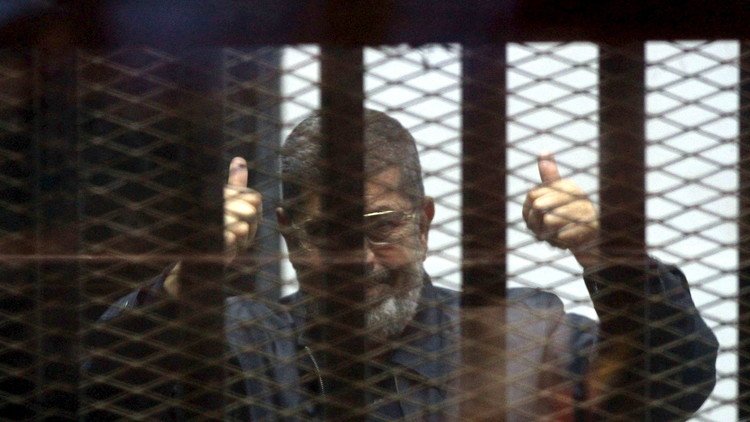 CIA تحذر ترامب من التداعيات الخطيرة لتصنيف جماعة "الإخوان المسلمين" إرهابية