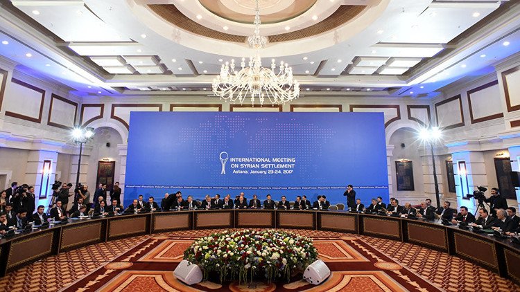 دعوة وفدي الحكومة والمعارضة السوريين ودي ميستورا إلى اجتماعات أستانا منتصف الشهر الجاري