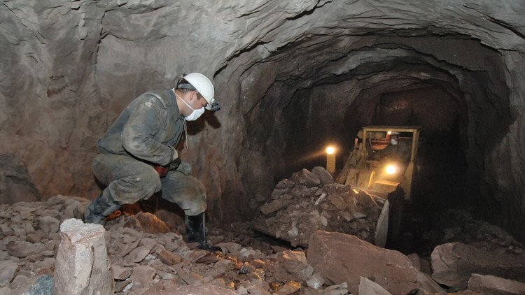 سجن قرغيزيين أدخلوا مواد إشعاعية خطرة إلى كازاخستان