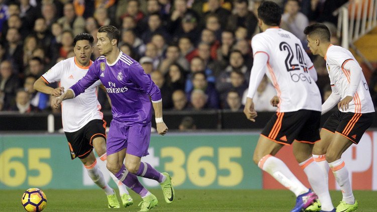 بالفيديو..  ريال مدريد يقع في مصيدة خفافيش فالنسيا 