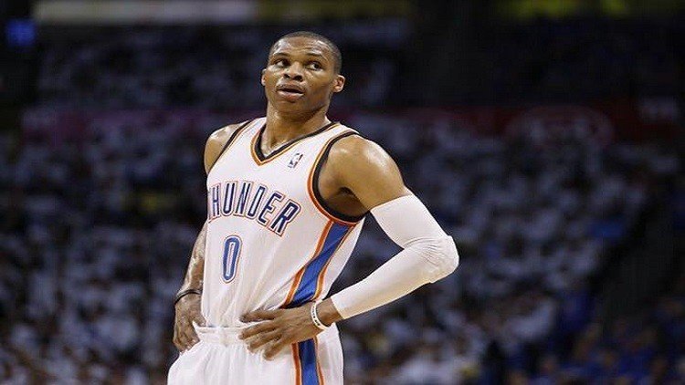 الليكرز ينهزم أمام أوكلاهوما ثاندرز في دوري الـ NBA