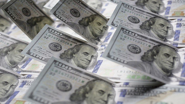 عراب الرأسمالية الأمريكية: "النخبة" أهدرت 100 مليار دولار لتجاهلها هذه النصيحة