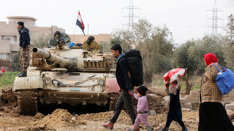 "داعش" يتراجع على جبهتين