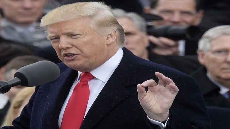 ترامب يهاجم متهميه بسلاحهم!