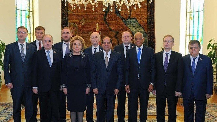 موسكو تحث القاهرة على تسريع إجراءات استئناف الرحلات الجوية