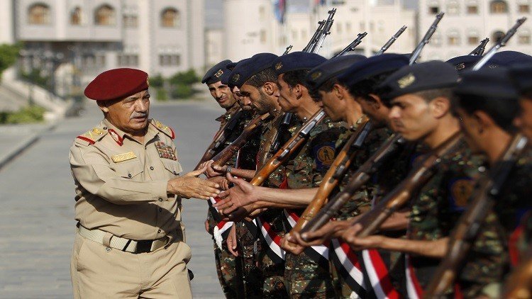 اليمن.. مقتل 6 جنود ومدني على أيدي مسلحين في أبين