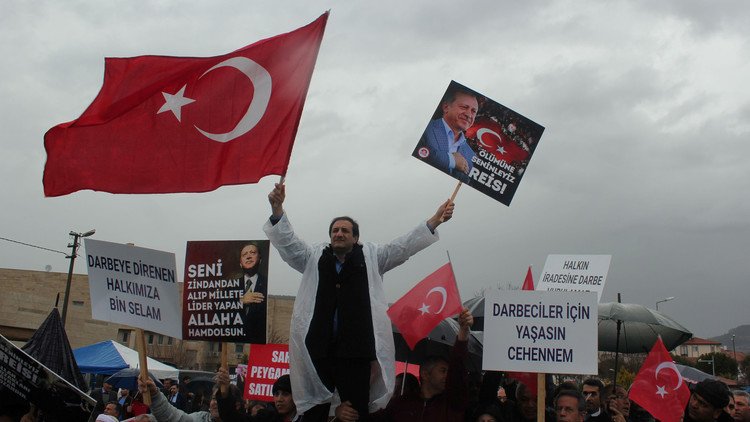 هولندا تلغي تجمعا لأنصار أردوغان