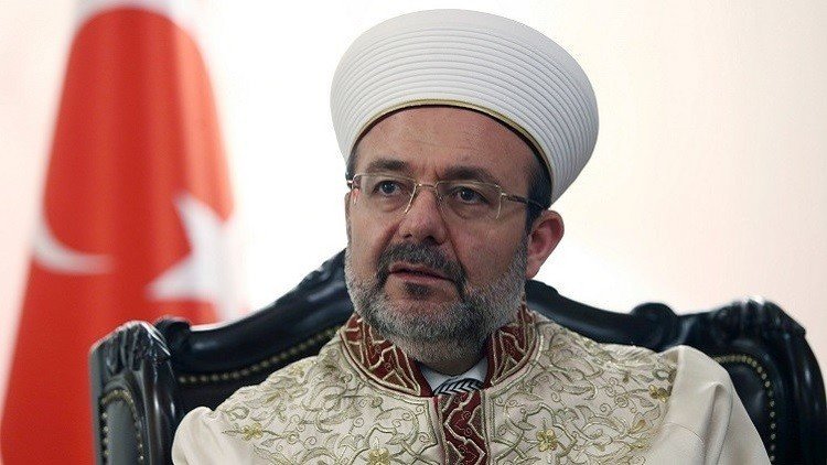 رئيس الشؤون الدينية التركي يدعو إلى مواجهة الإسلاموفوبيا في أوروبا