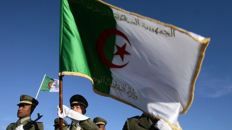 الجيش الجزائري يقتل مسلحين اثنين شرقي البلاد 