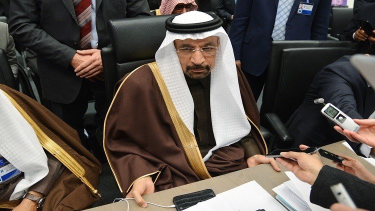 الرياض تتطلع لتمديد اتفاق خفض إنتاج النفط
