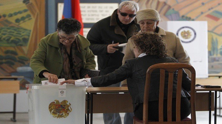 انتخابات أرمينيا بين التحالف مع روسيا والجنوح غربا