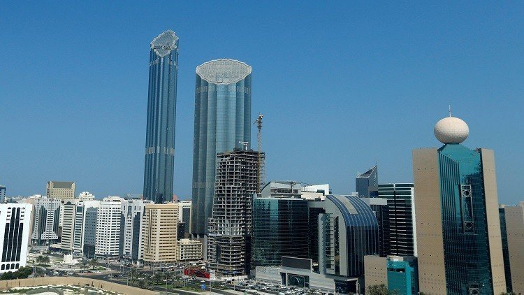أبوظبي تتحدى النفط الرخيص بمشروعات عملاقة (صور)