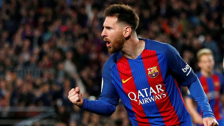 ميسي بصدد تجديد عقده مع برشلونة 