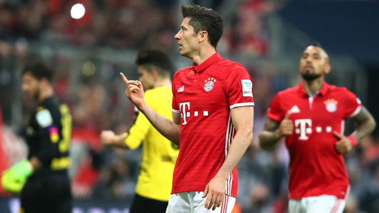 بايرن ميونيخ يكتسح بوروسيا دورتموند في