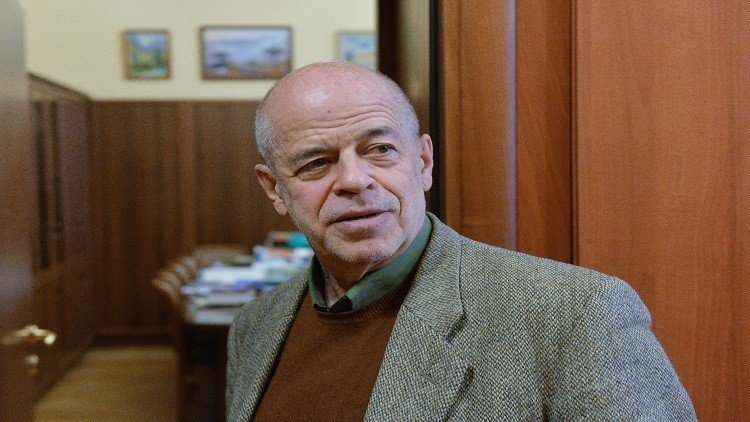 خبير روسي: مفاوضات جنيف وأستانا لن تتأثر بضربة الشعيرات