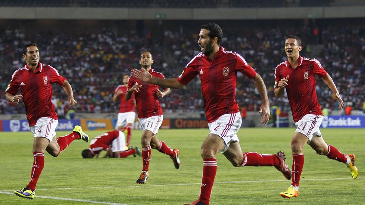 أبو تريكة يعزي بضحايا الهجوم الإرهابي في مصر