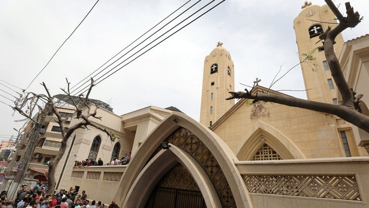 أحد شعانين دموي في مصر: تفجيران بكنيستين وعشرات الضحايا والجرحى (صور وفيديو) 