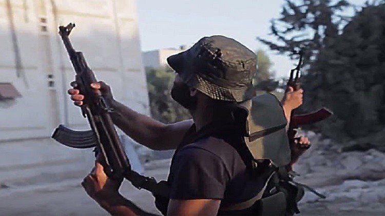خبير: تحالف "القاعدة" مع "داعش" مستحيل في ظل قيادته الراهنة